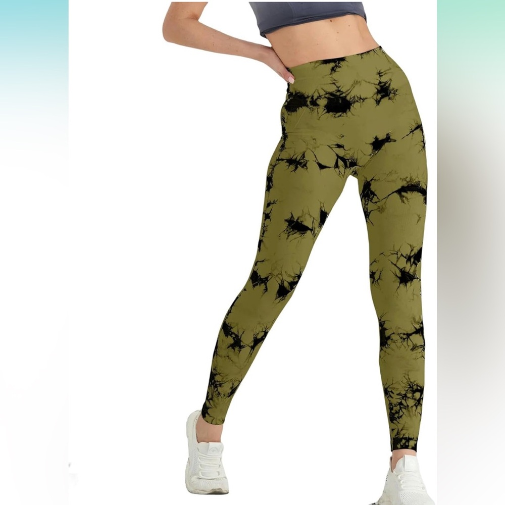 NWOT High Waist Seamless Green Tie Dye Yoga Pant Leggings Scrunch Bootie